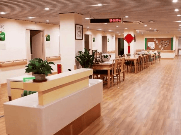 -万颐养老院城市核心区的高端医养融合典范麻将胡了广州市万颐养老院首页最新入住价格(图2)